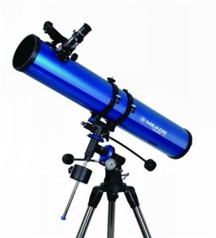 Meade Polaris 114mm EQ Reflektor Telescope